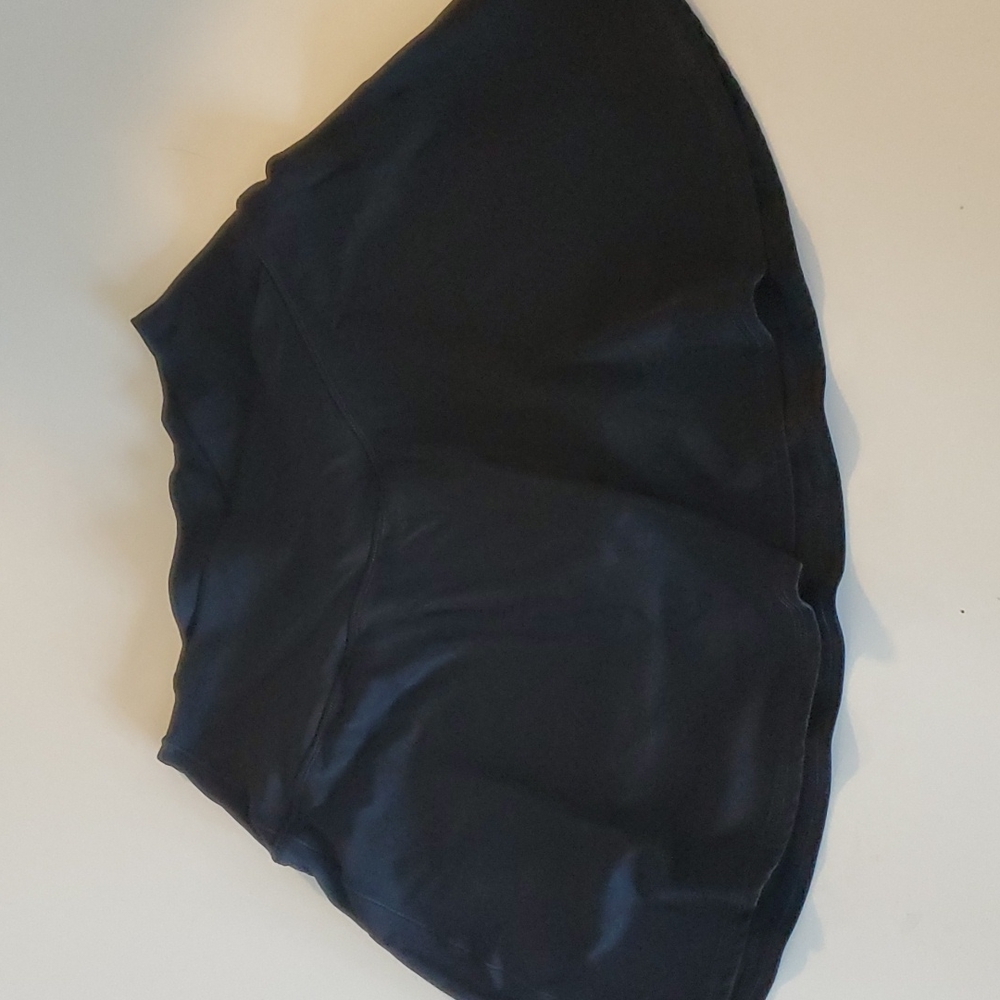 Black skort